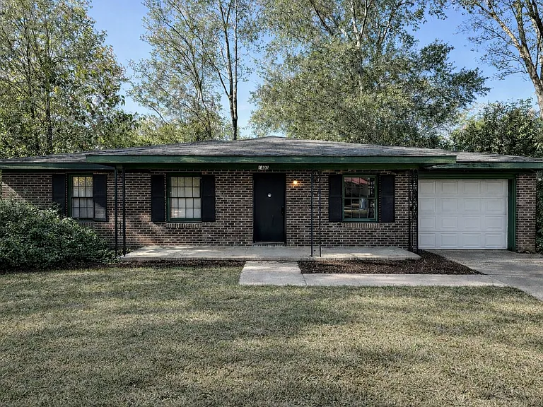 1408 Galaxie Dr — Photo 1