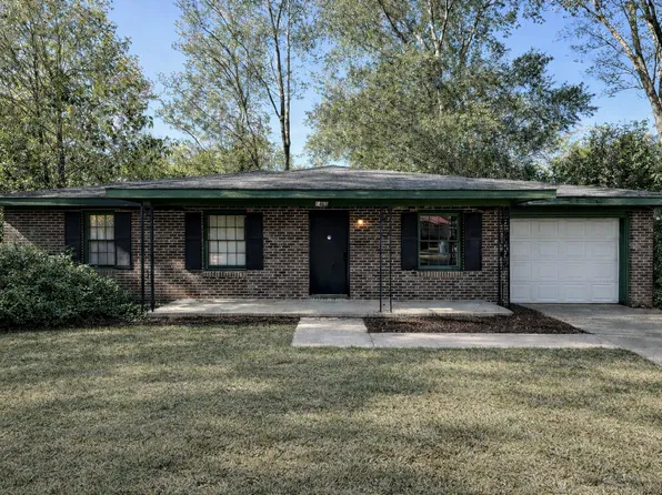 1408 Galaxie Dr, Dothan, AL 36301