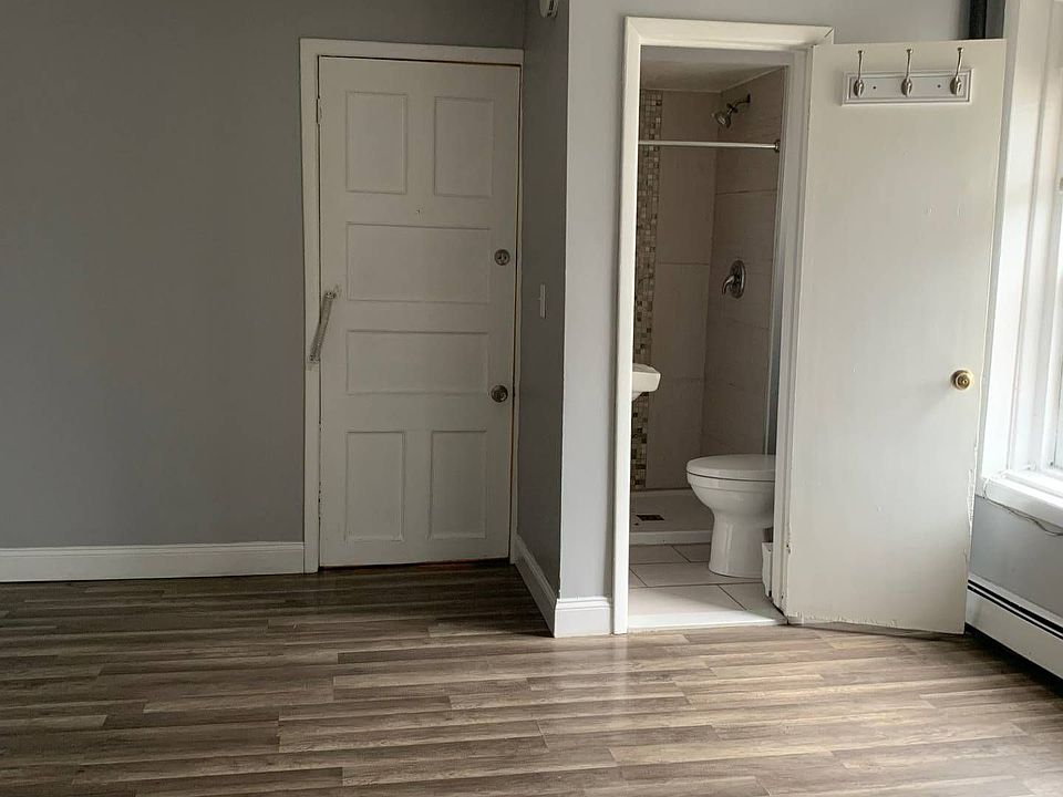 1 Leonard Pl Albany NY Zillow