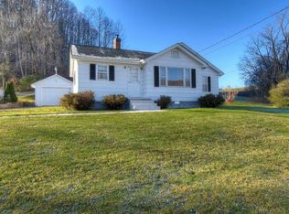 142 Liberty Hollow Rd, Elizabethton, TN 37643