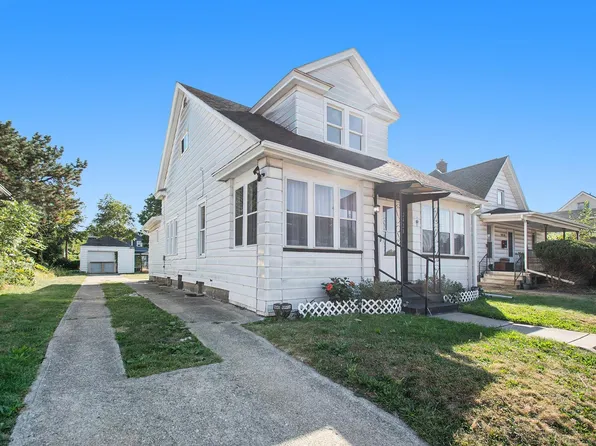 2428 Grace St, South Bend, IN 46619