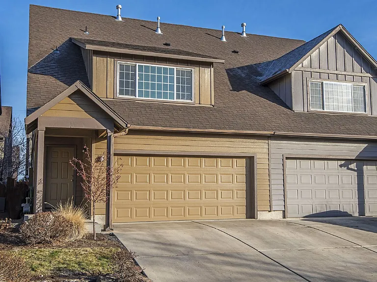 2807 SW Indian Cir — Photo 24
