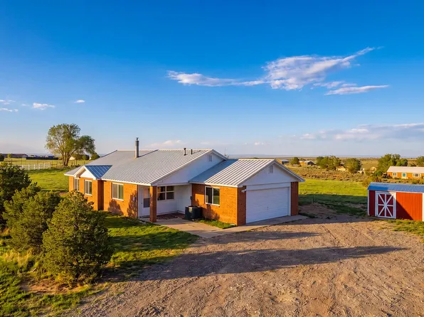 4 Kestrel Ct, Edgewood, NM 87015