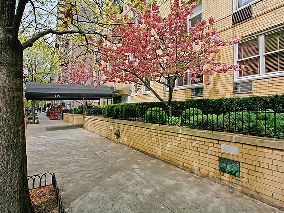 5th image of 415 E 85th St APT 1D