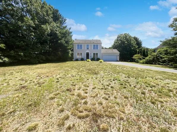 231 Lunns Way, Plymouth, MA 02360