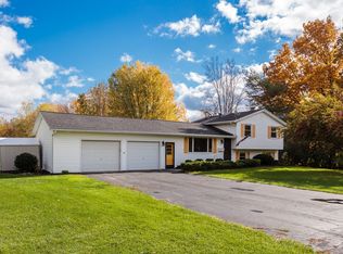 575 Chestnut Ridge Rd, Rochester, NY 14624