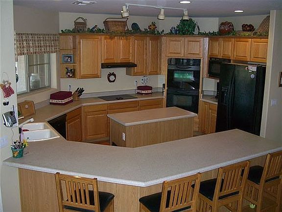 huge, double ovens