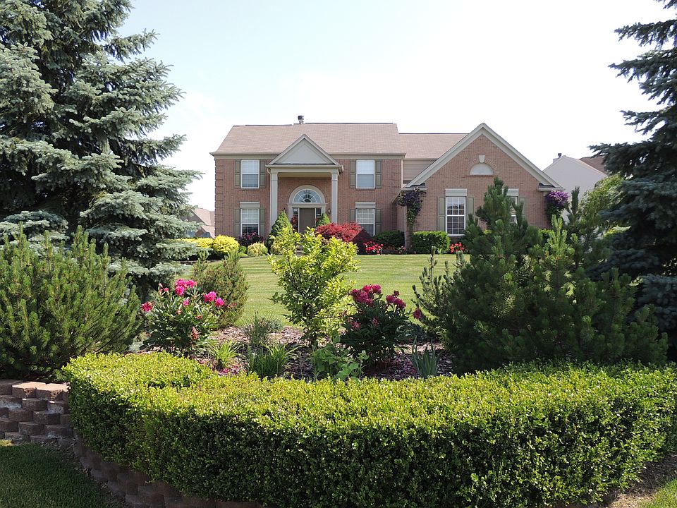 1st image of 4577 Brighton Cir