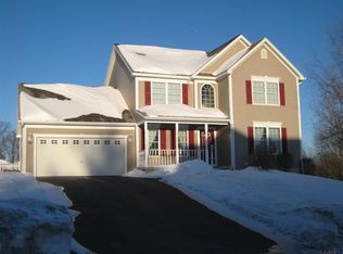 5 Jordan Ln, Glenville, NY 12302