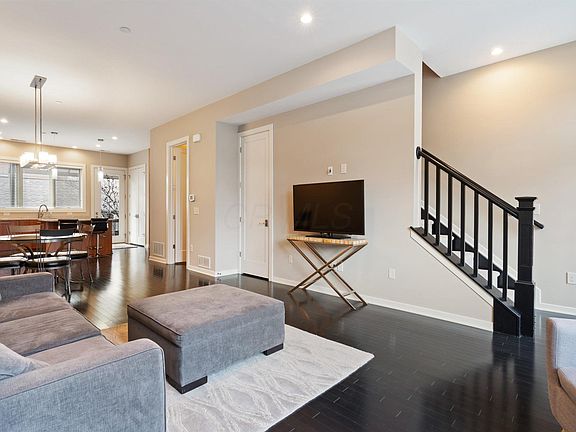 5th image of 85 N 5th St #Townhouse