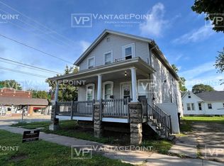 1001 Stuart St, Green Bay, WI 54301