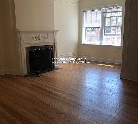 2nd image of 1454 Oak Ave APT 3W