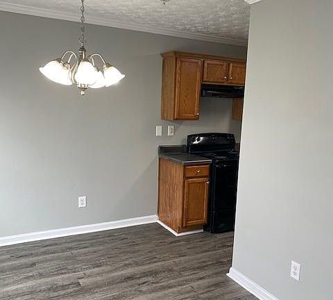2nd image of 1558 Eastmont Dr NW #1558