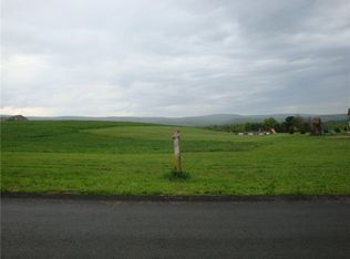 744 Victoria Way, Derry, PA 15627