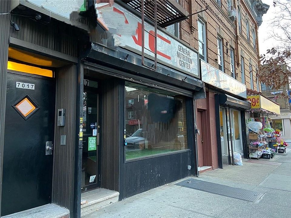 2nd image of 7017 18th Ave