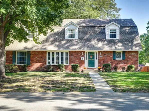 618 E Leslie Dr, Independence, MO 64055