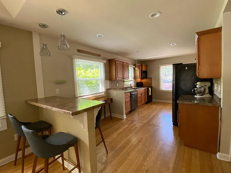 Kitchen/Dining