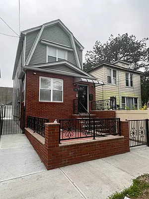 Rented by Peace of Mind Realty | media 2