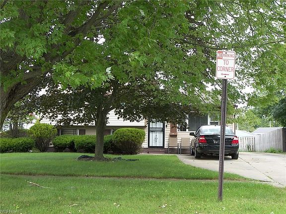 3rd image of 4601 Camden Ave