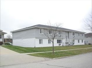 2981 9th St #5, Marion, IA 52302