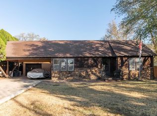 4302 W Del Sienno St, Wichita, KS 67212
