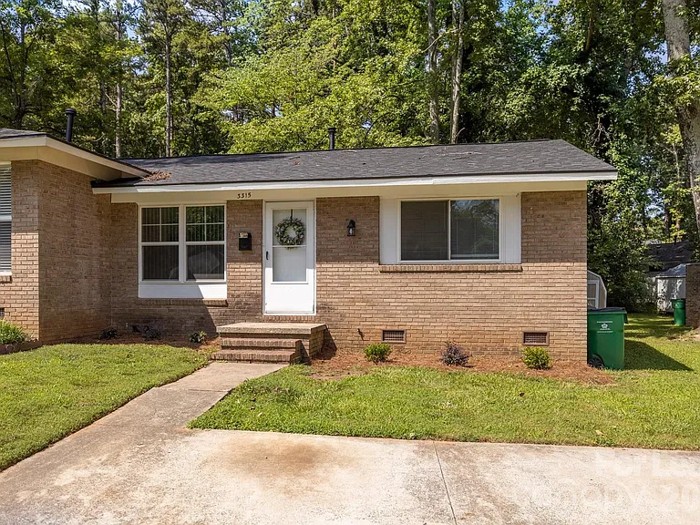 3315 Erskine Dr — Photo 3