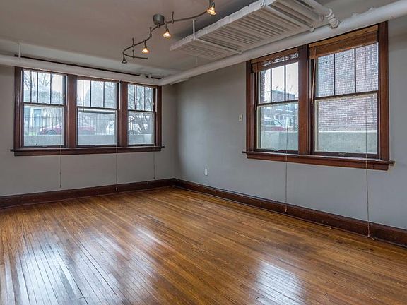 3rd image of 4319 Bryant Ave S #C001