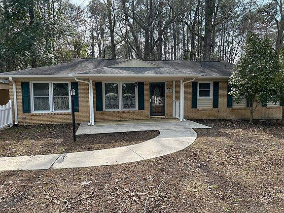 2nd image of 238 Judith Dr