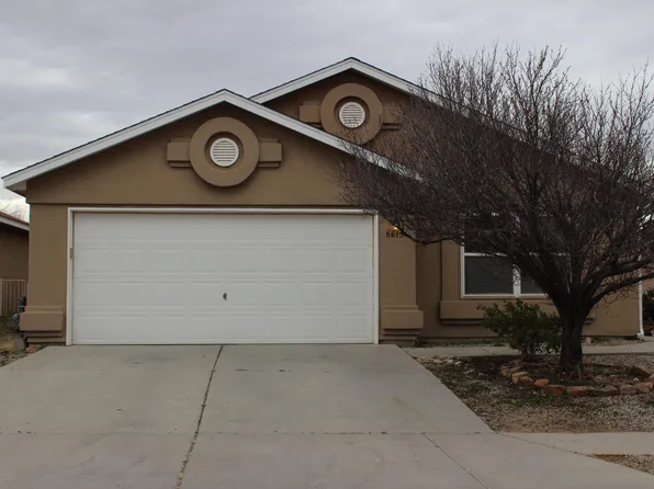 8615 Bay Mare Ave SW, Albuquerque, NM 87121