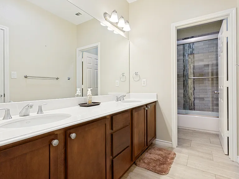 2107 Reflection Pointe — Photo 10