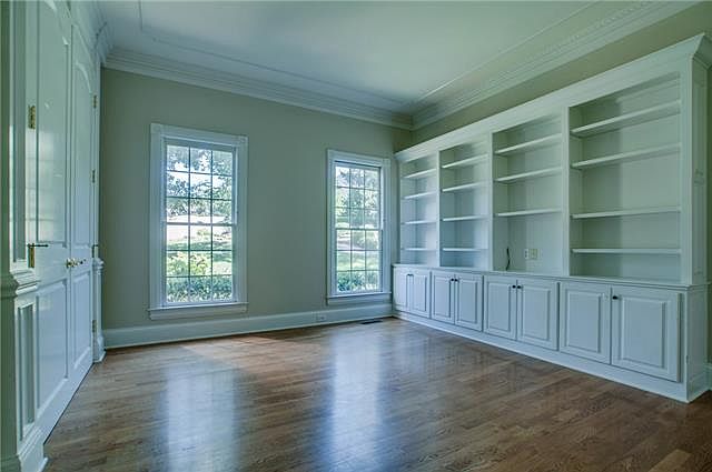2nd image of 6421 Arden Ct