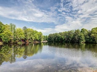 605 Garden Ct, Sandy Springs, GA