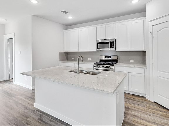 7th image of this home