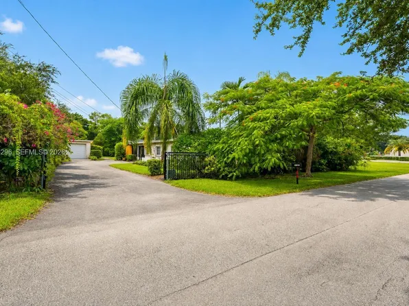 11624 SW 93rd St, Miami, FL 33176