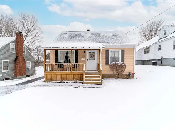 305 Corey Rd, Syracuse, NY 13219