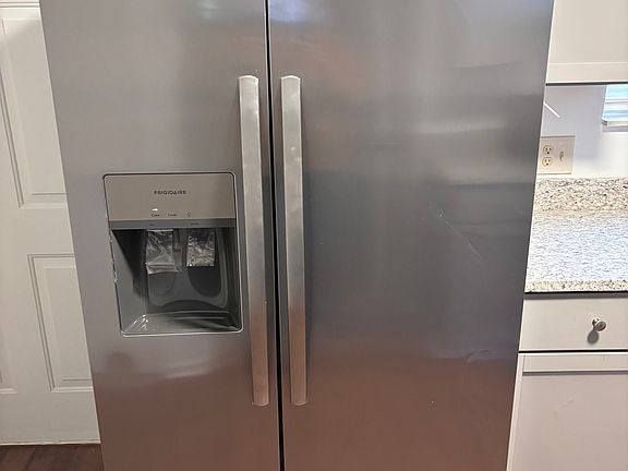 New up to date fridge