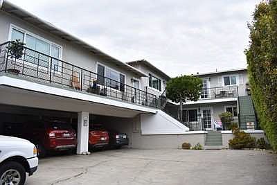 1st image of 210 Barranca Ave APT A