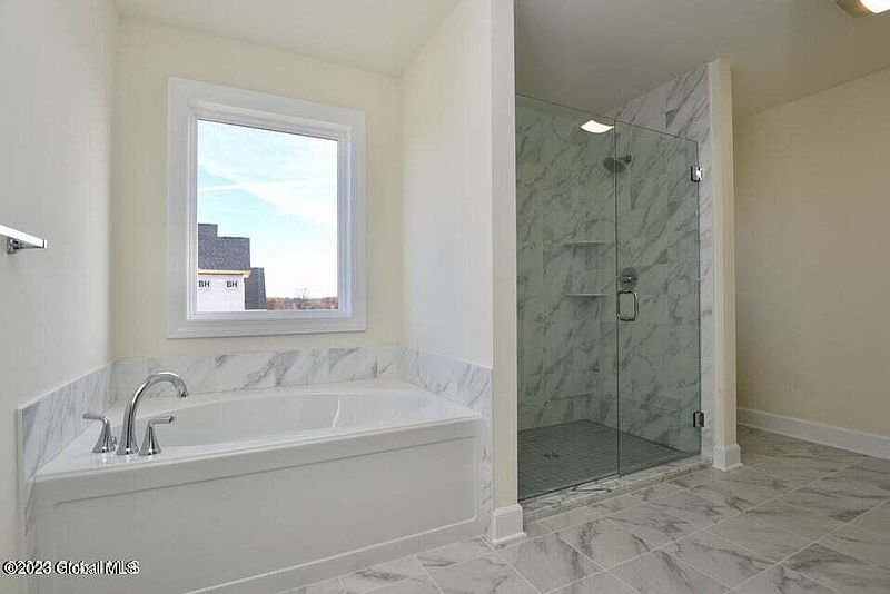 3rd image of 3 Edenfield Street