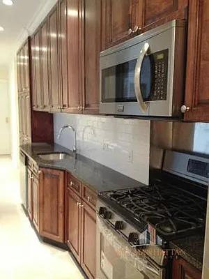 Rented by ONE Manhattan Real Estate | media 24