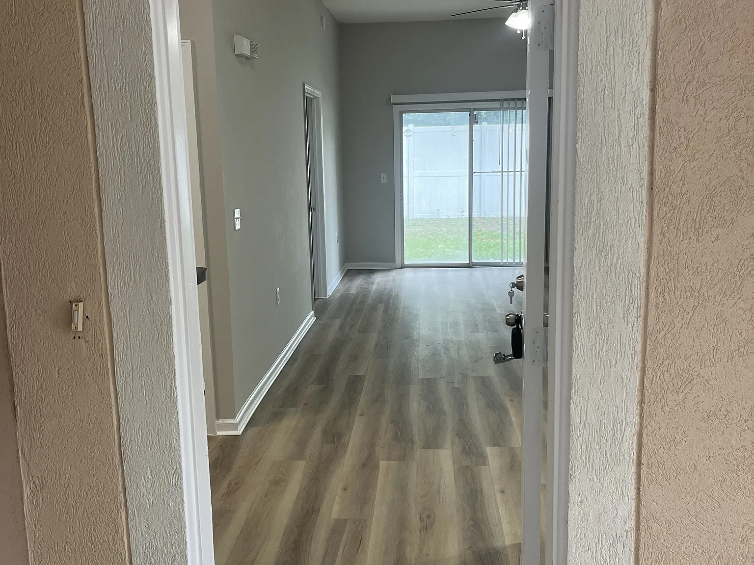 5101 Playpen Dr #2 - 1 — Photo 4