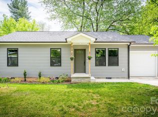 614 E Front St, Statesville, NC 28677