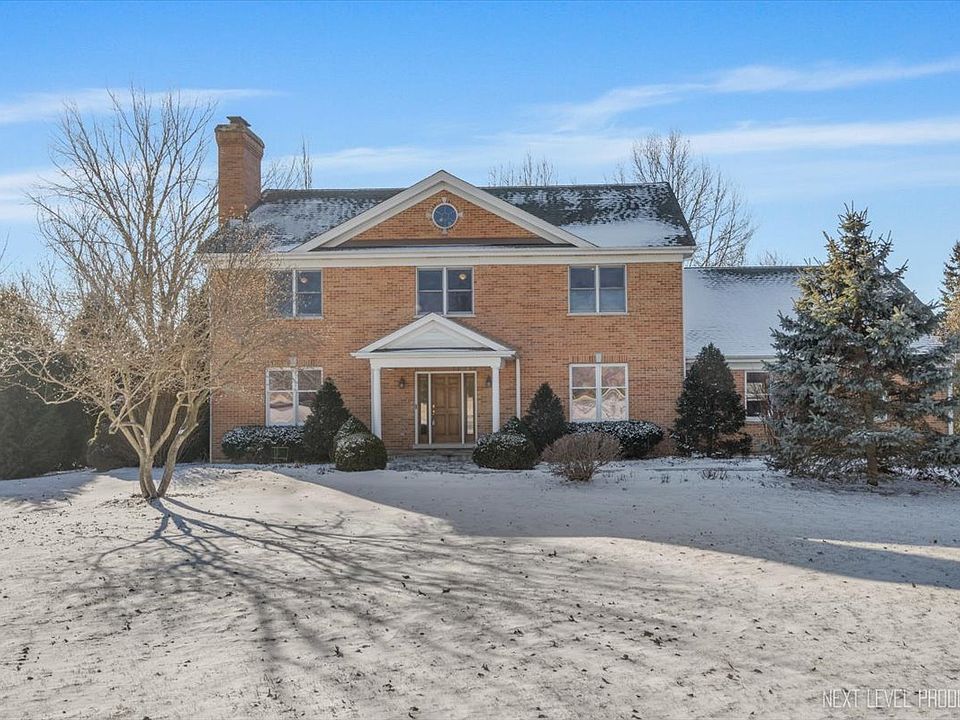 1st image of 43W701 Willow Creek Dr