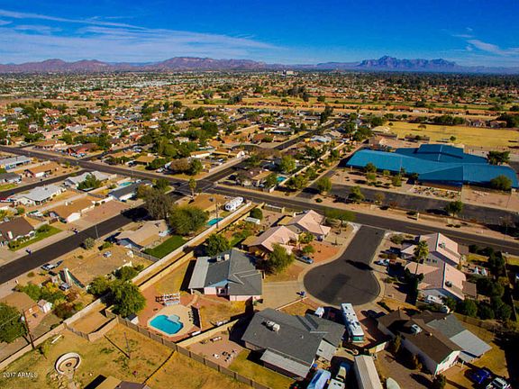 3rd image of 5347 E Escondido Cir