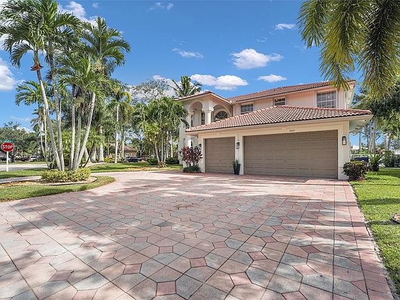 5th image of 5067 NW 123rd Avenue