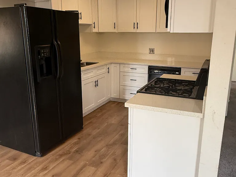 3354 W Avenue L4 — Photo 18