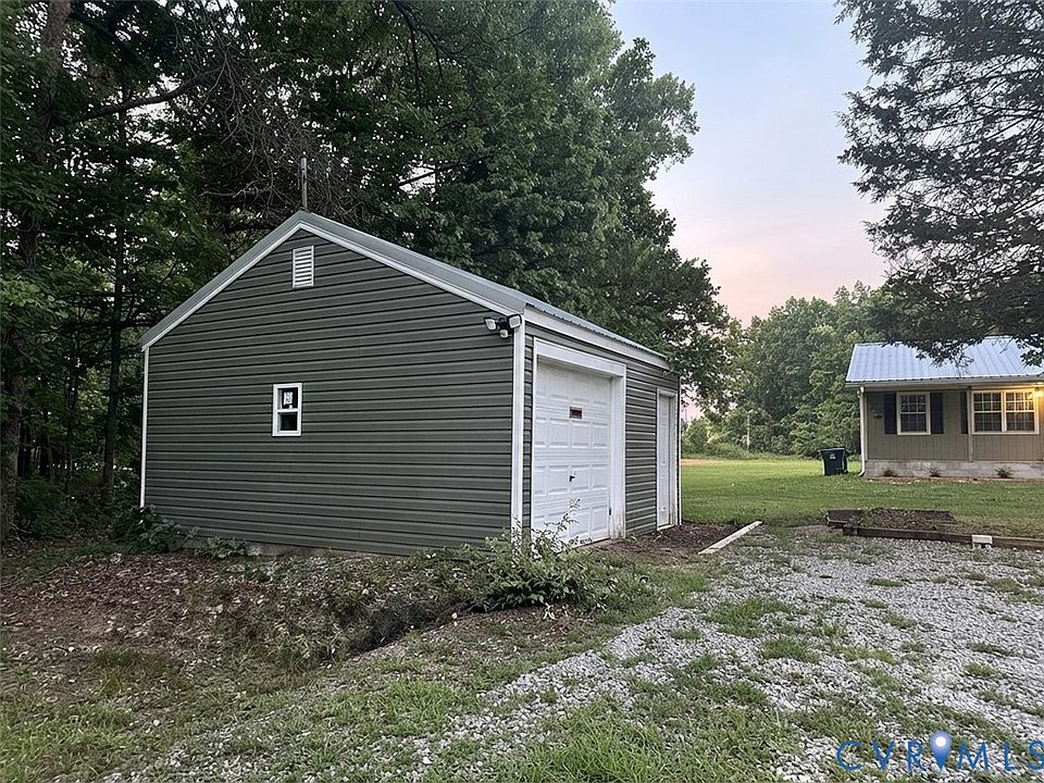 2nd image of 2338 Georges Rd