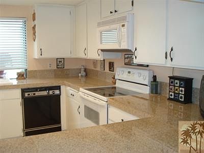 3rd image of 2055 Grand Bahama Dr