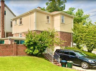 15-54 146th St, Whitestone, NY 11357