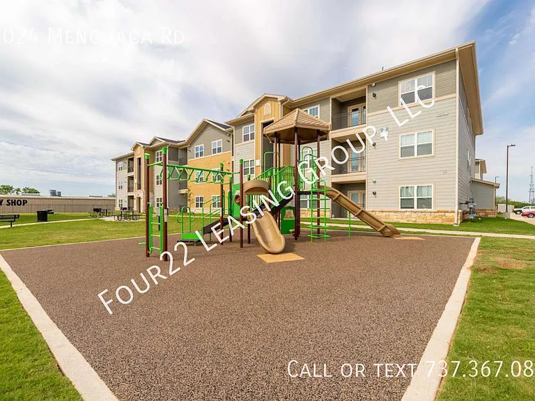 12024 Menchaca Rd — Photo 4