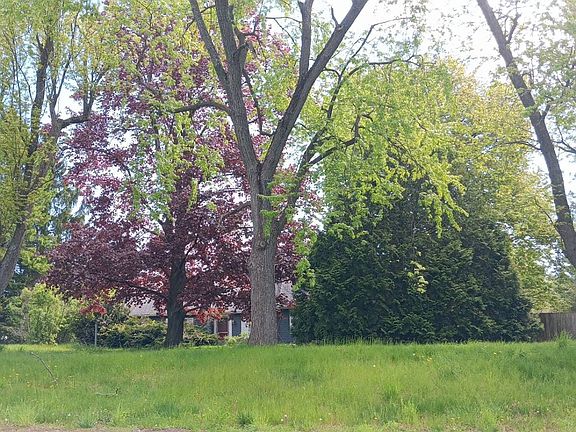 2nd image of 5590 Ormond Rd